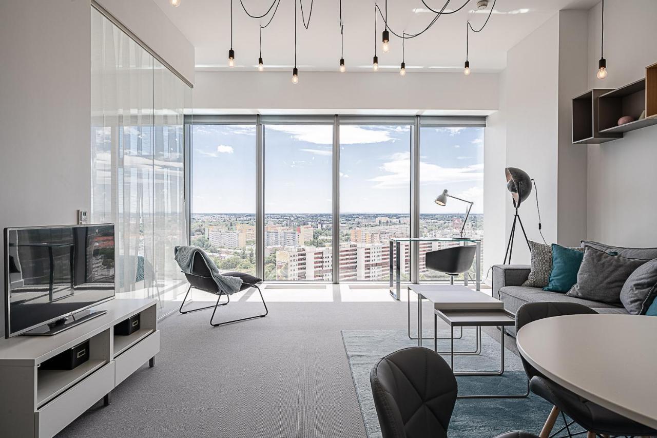 RentPlanet - Apartamenty Sky Tower Wrocław Eksteriør bilde